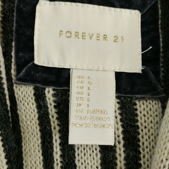 Forever 21 Gray & Cream Striped Cardigan - Picture 5 of 6